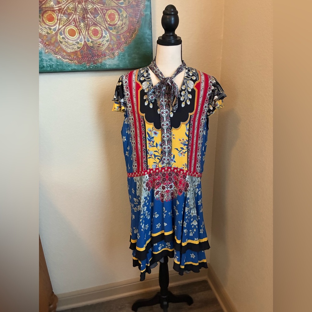 Alice + Olivia Multicolor Floral dress